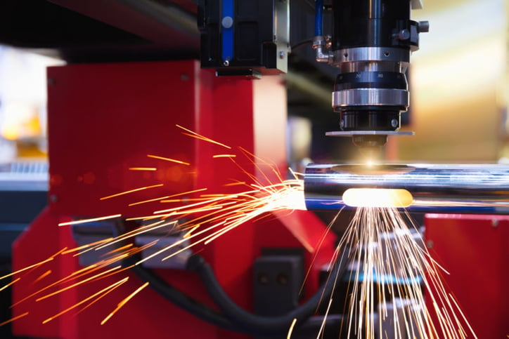 metal fabrication reduce costs and increases quality